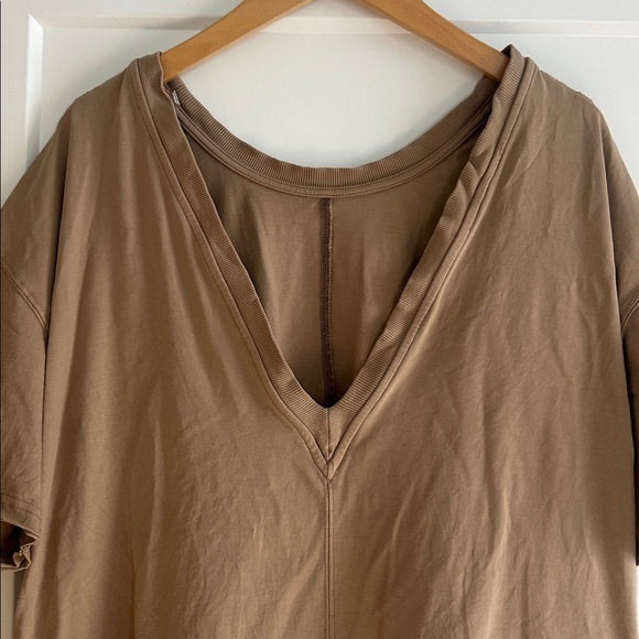 FP Movement Women’s Hot Shot Tee Romper Mocha Latte Size Small - Picture 7 of 12